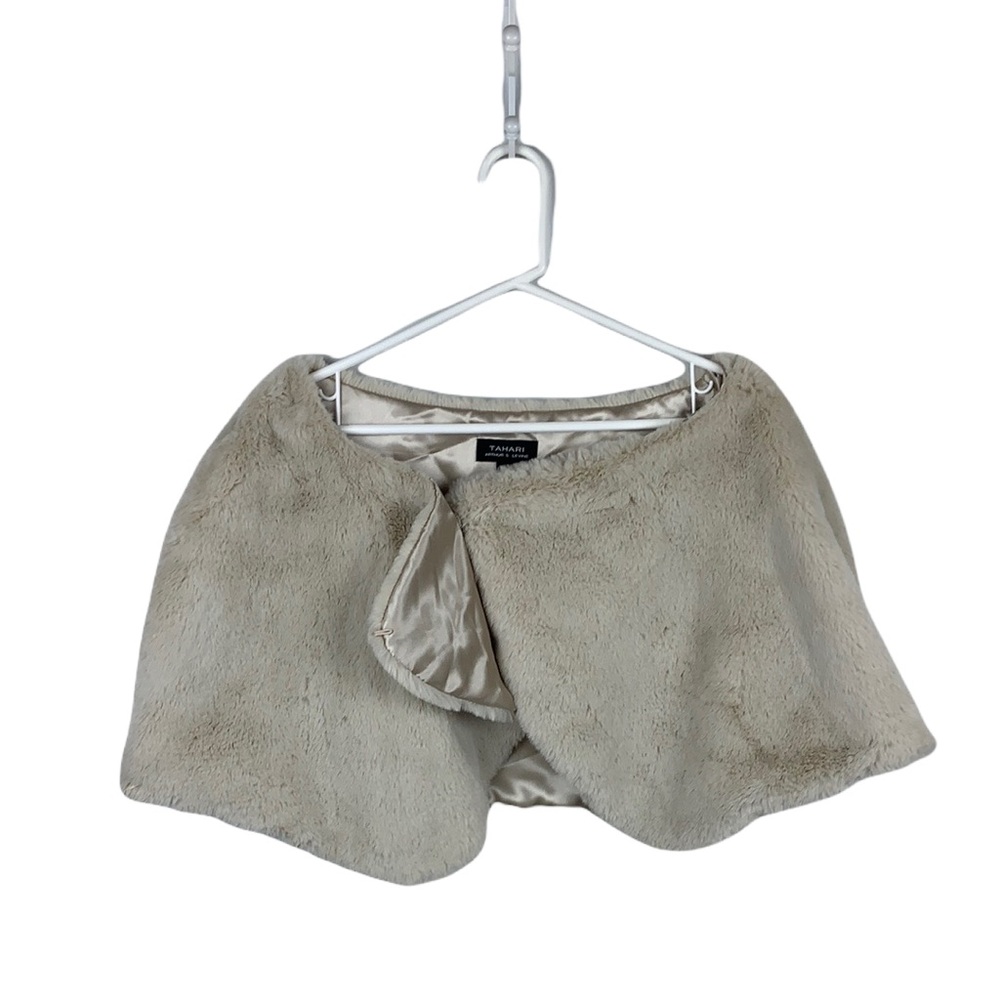 Tahari Arthur S. Levine Fur Champagne Shawl/Cape